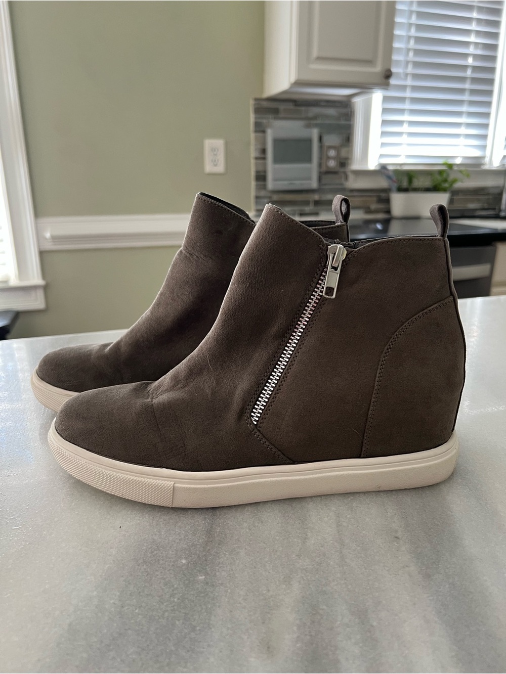 Madden Girl hidden Wedge Sneaker Booties with Side Zip size 9